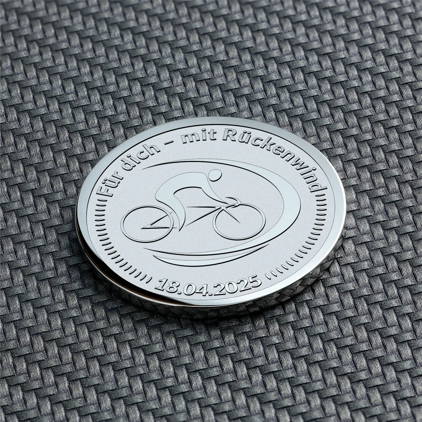 Silbermünze mit Fahrrad-Symbol, Gravur „Für dich – mit Rückenwind"