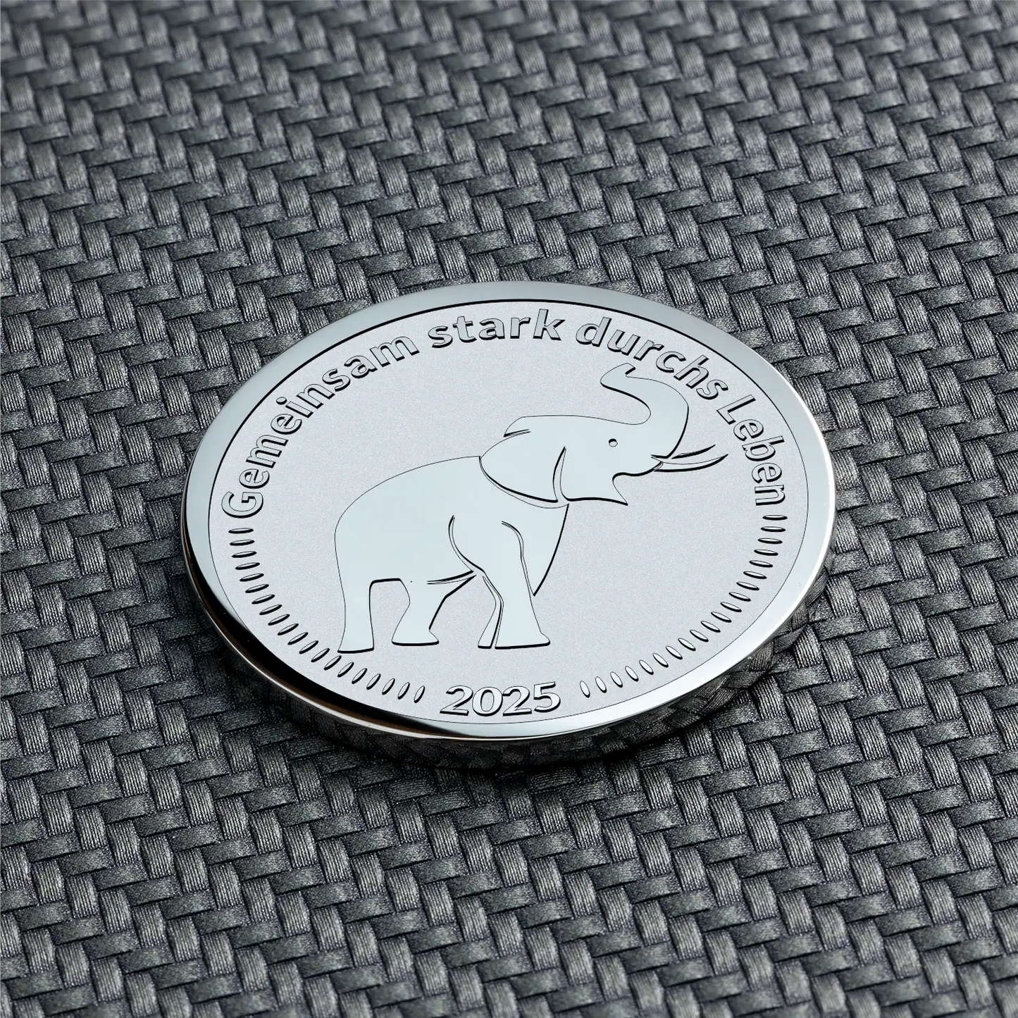 Personalisierbare Silbermünze mit Elefant und Gravurtext