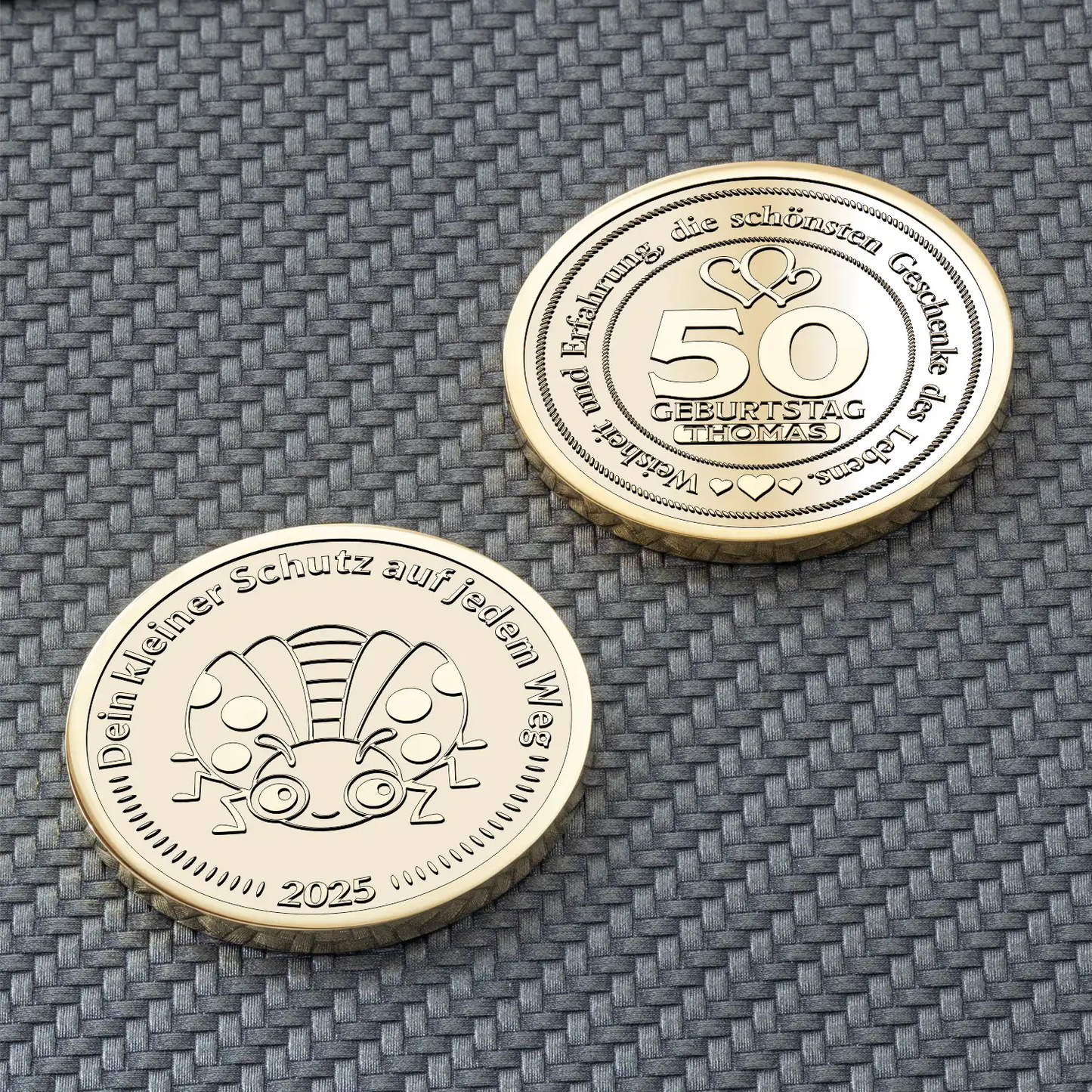 Gravierte Münze mit Marienkäfer und persönlicher Botschaft zum 50. Geburtstag