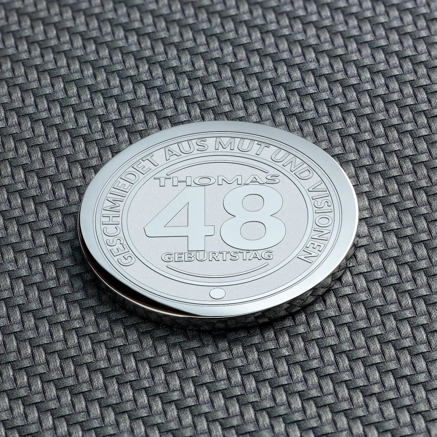 Geschenkidee zum 48. Geburtstag: Personalisierte Geburtstagsmünze
