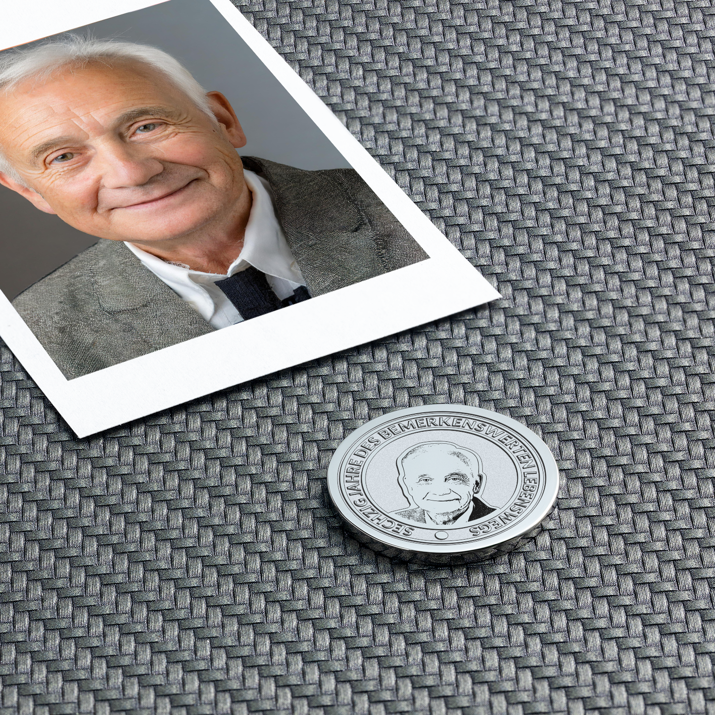 Machen Sie den 60. Geburtstag unvergesslich mit einer personalisierten Gravurmünz
