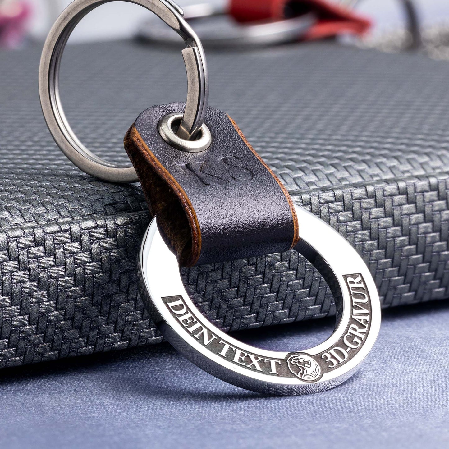 Personalised Keyring Zodiac Leo with 3D Engraving and Leather