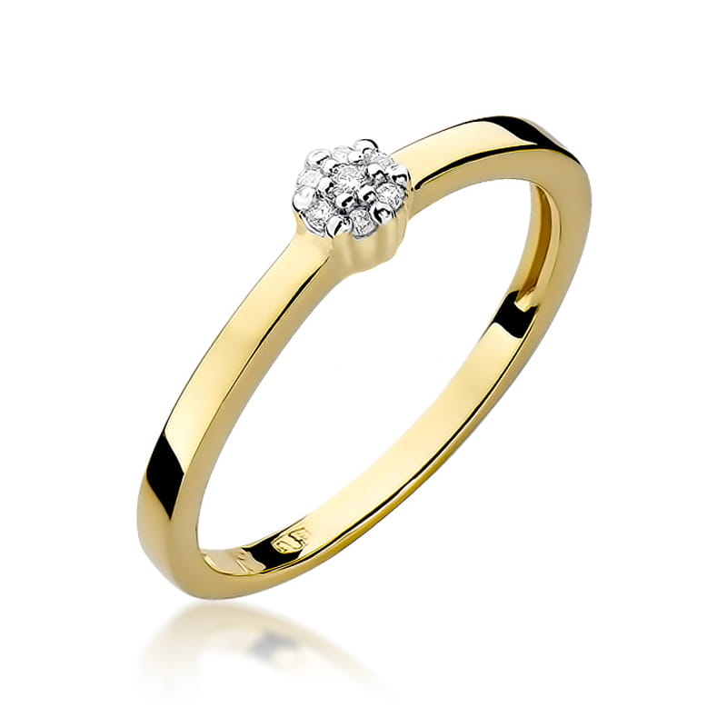 Ein eleganter Verlobungsring aus Gold 585 mit sieben funkelnden Diamanten. Das schlichte Design unterstreicht die Brillanz der Diamanten.