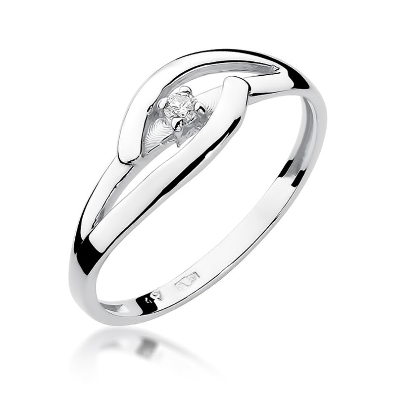 Eleganter Verlobungsring aus 14K Weißgold mit einem Diamanten. Der Ring zeigt ein ineinander greifendes Design und präsentiert einen funkelnden Diamanten.