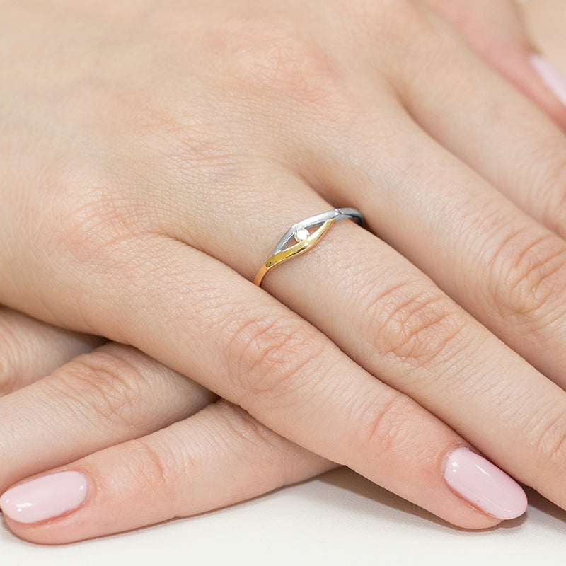 Verlobungsring in Gold 585 mit Diamant 0.04ct - W194