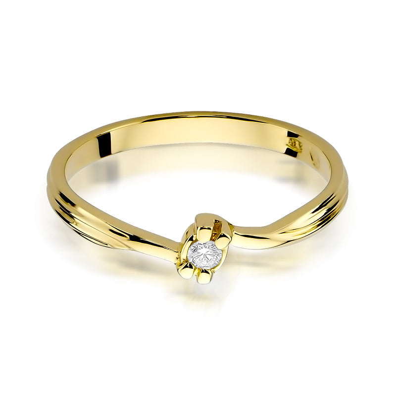 Ein schlichter und eleganter Verlobungsring aus Gelbgold mit einem einzelnen, brillant geschliffenen Diamanten.