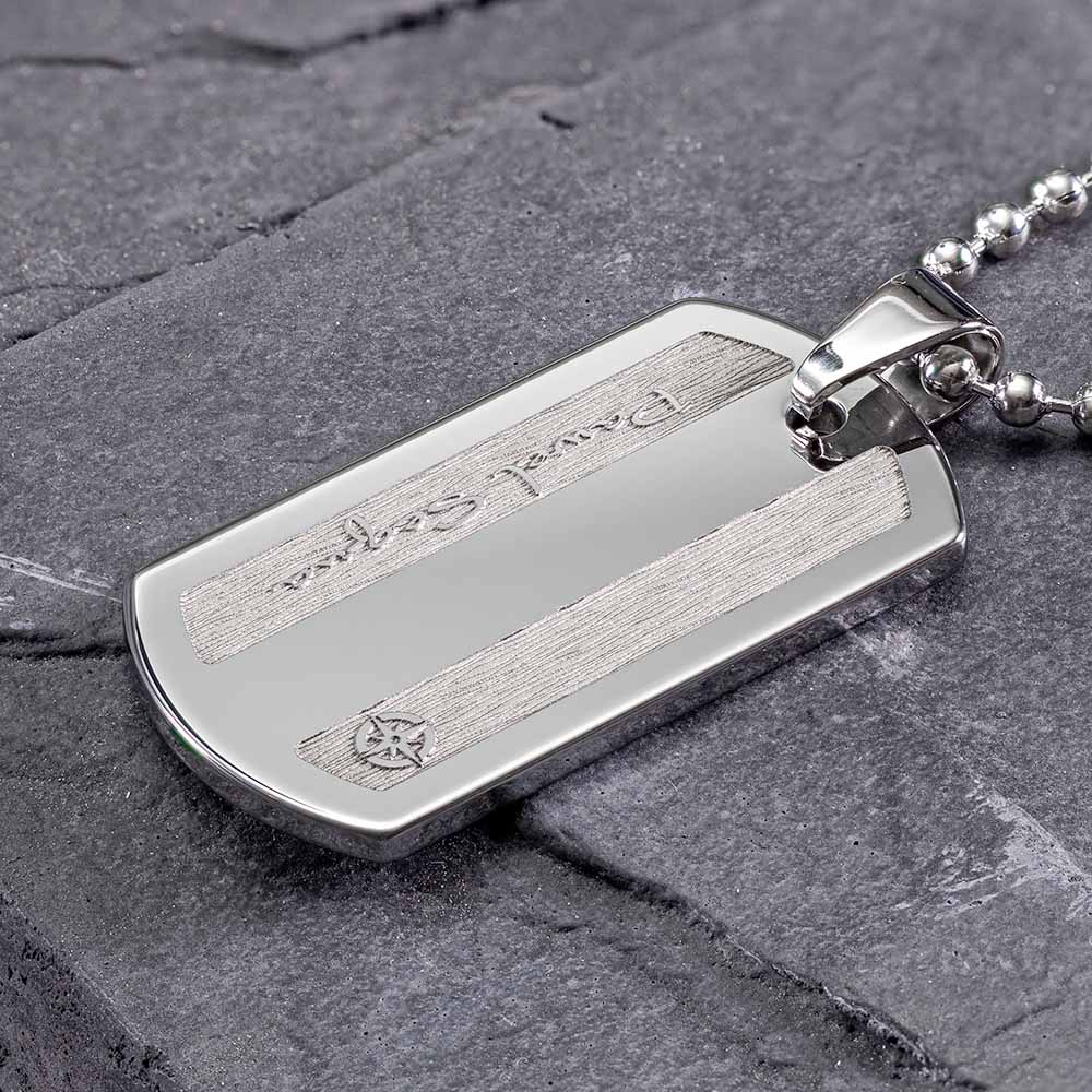 dog tag anhänger mit Razor3D gravur - kompass und name