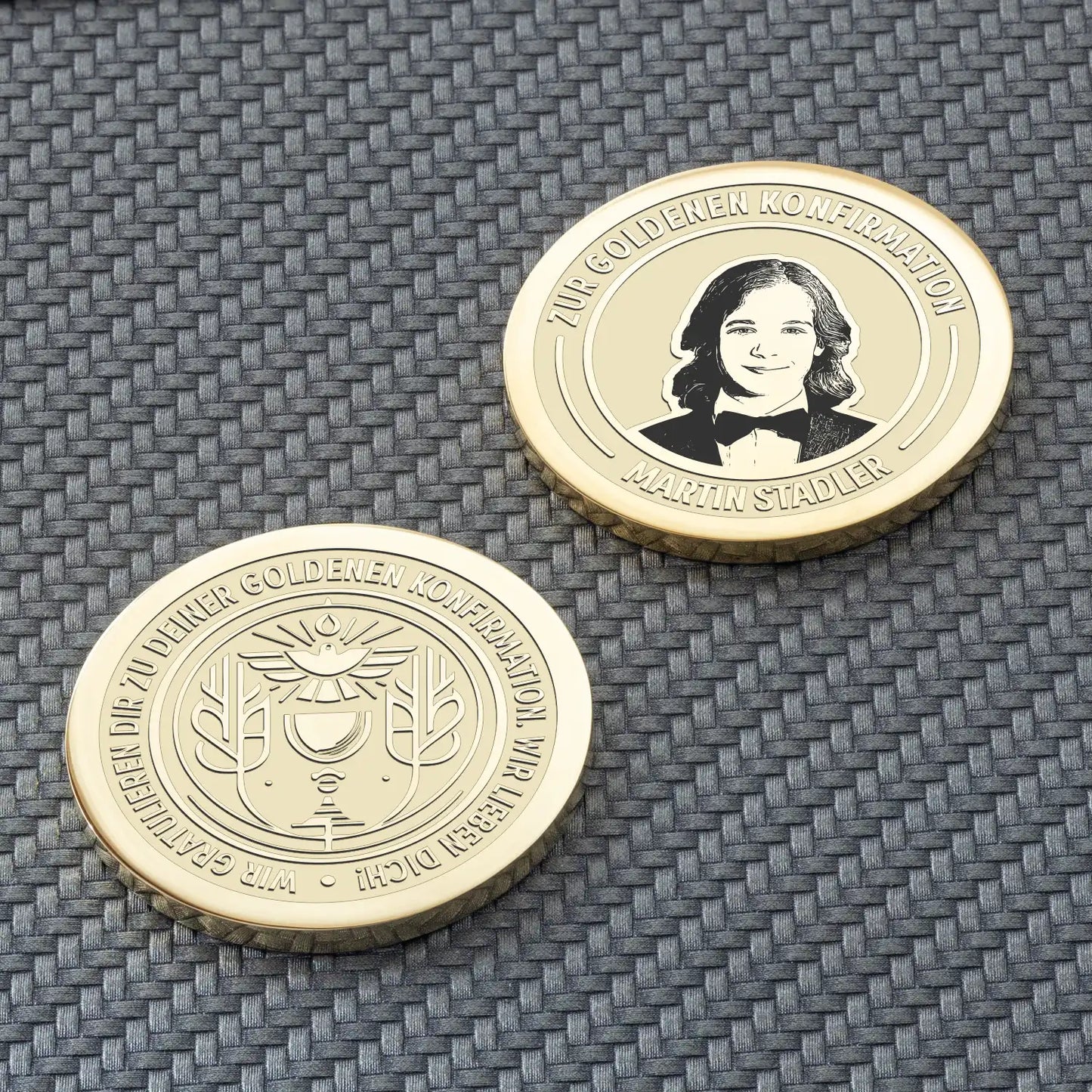 Geschenk zur Goldenen Konfirmation – Personalisierte Münzen | seQua.Shop
