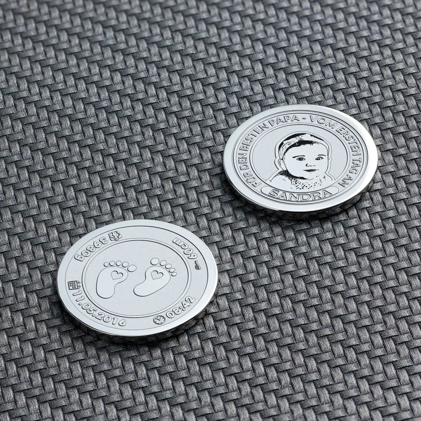 Einzigartiges Geschenk zum ersten Vatertag – Personalisierte Münzen | seQua.Shop