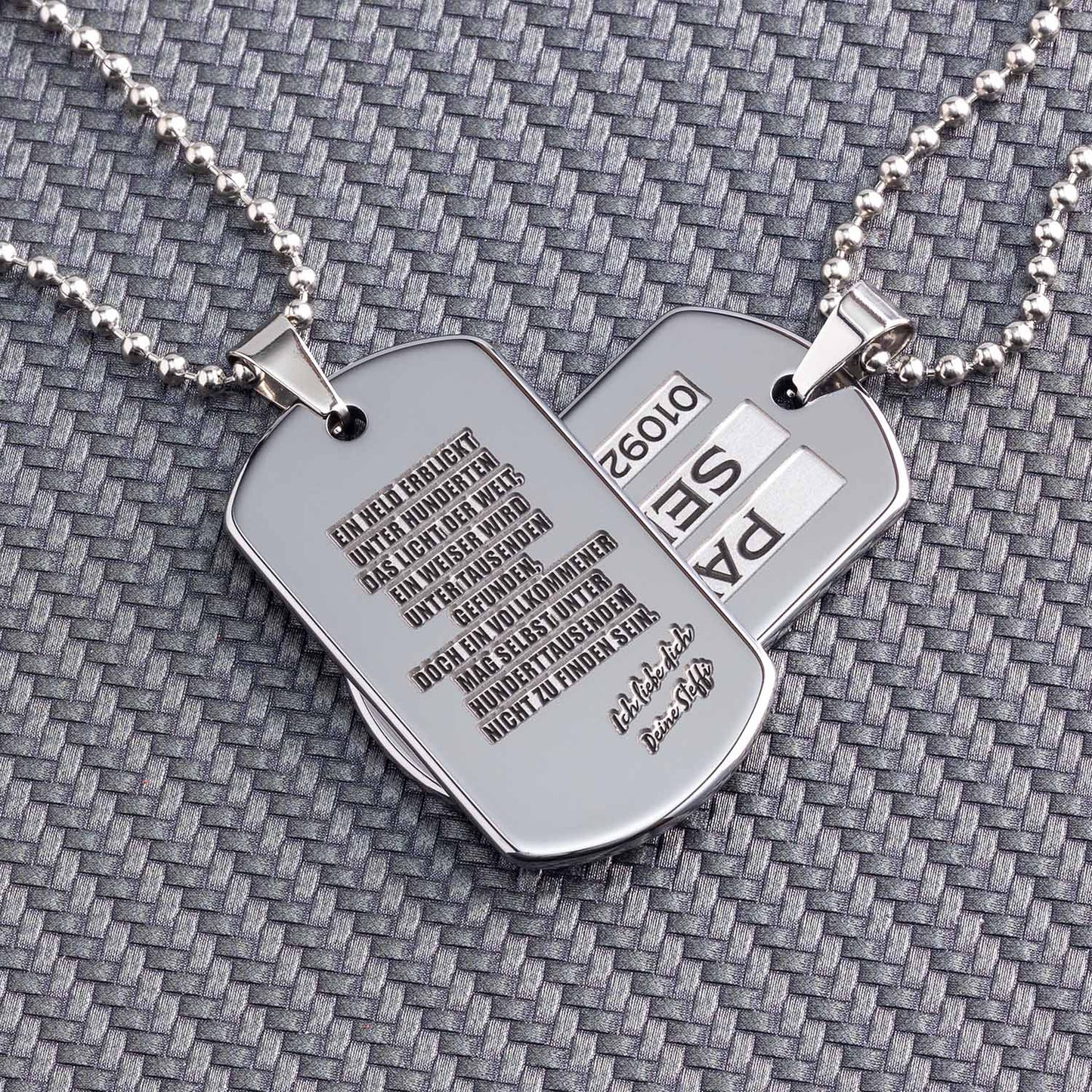 Army Dog Tag Kette mit Gravur - Ihre individuelle Erkennungsmarke - Militär Halskette - seQua.Shop