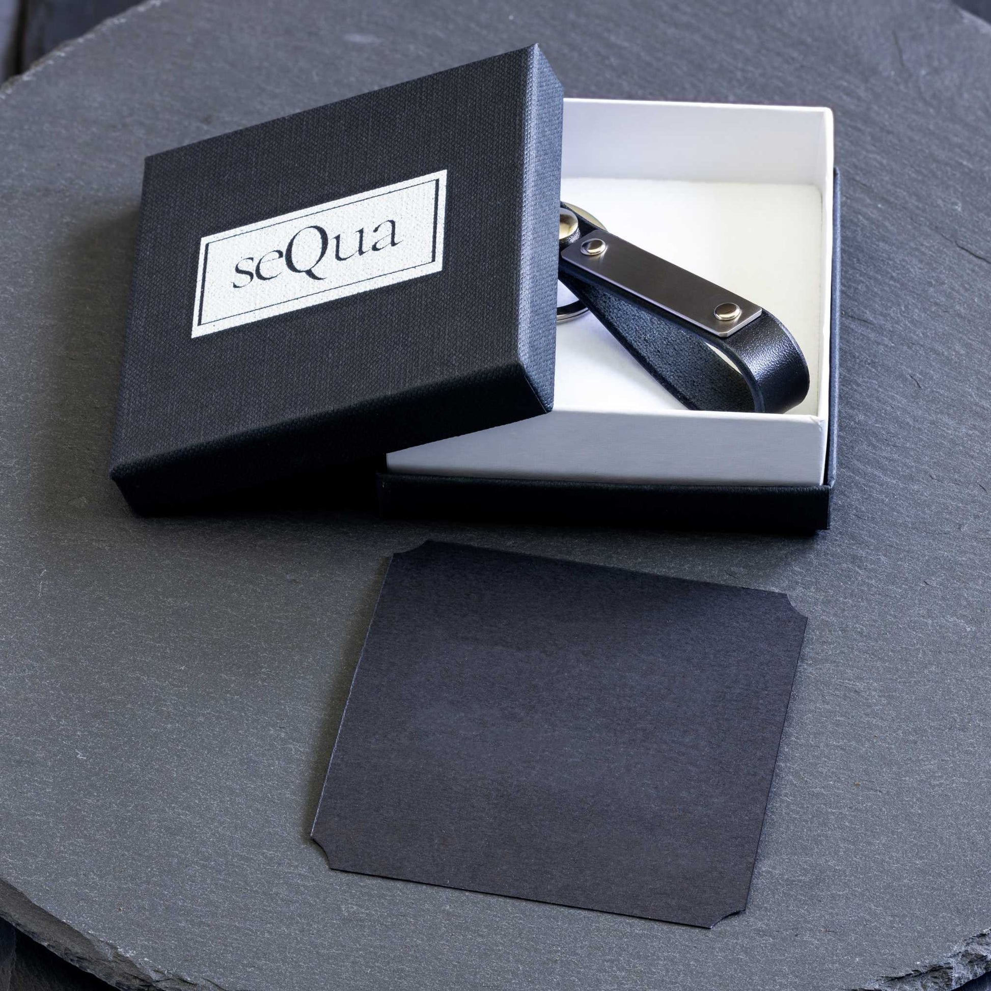 Men Keychain: The Ideal Leather Keyring Gift - seQua.Shop