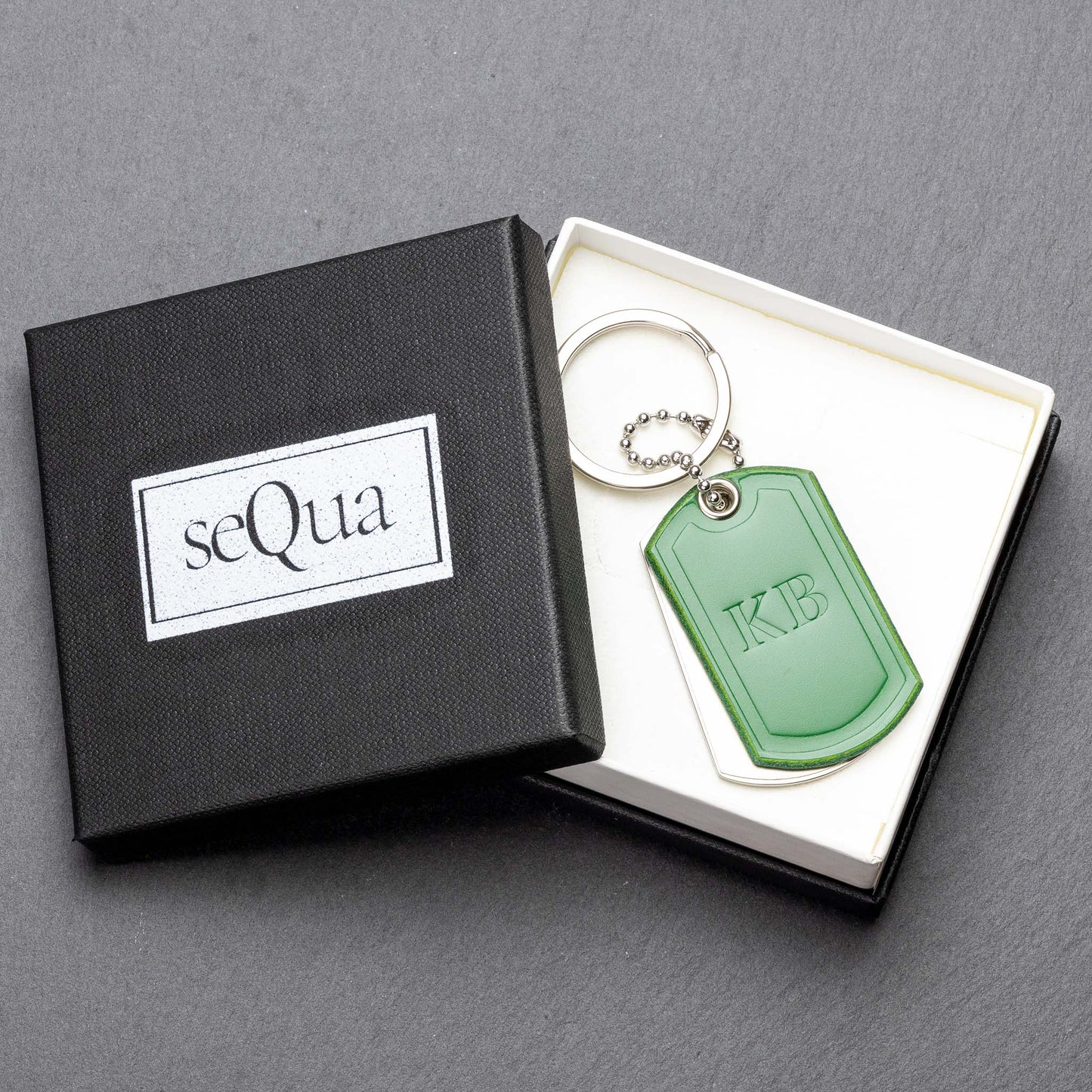 Personalised Titanium Keyring with Juicy Green Leather - seQua.Shop