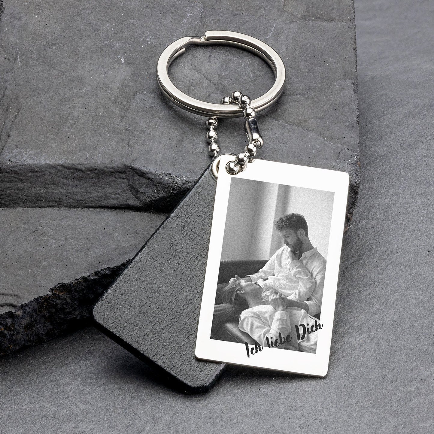 Personalisierte Fotoschlüsselanhänger: Ein Hauch von Einzigartigkeit - seQua.Shop
