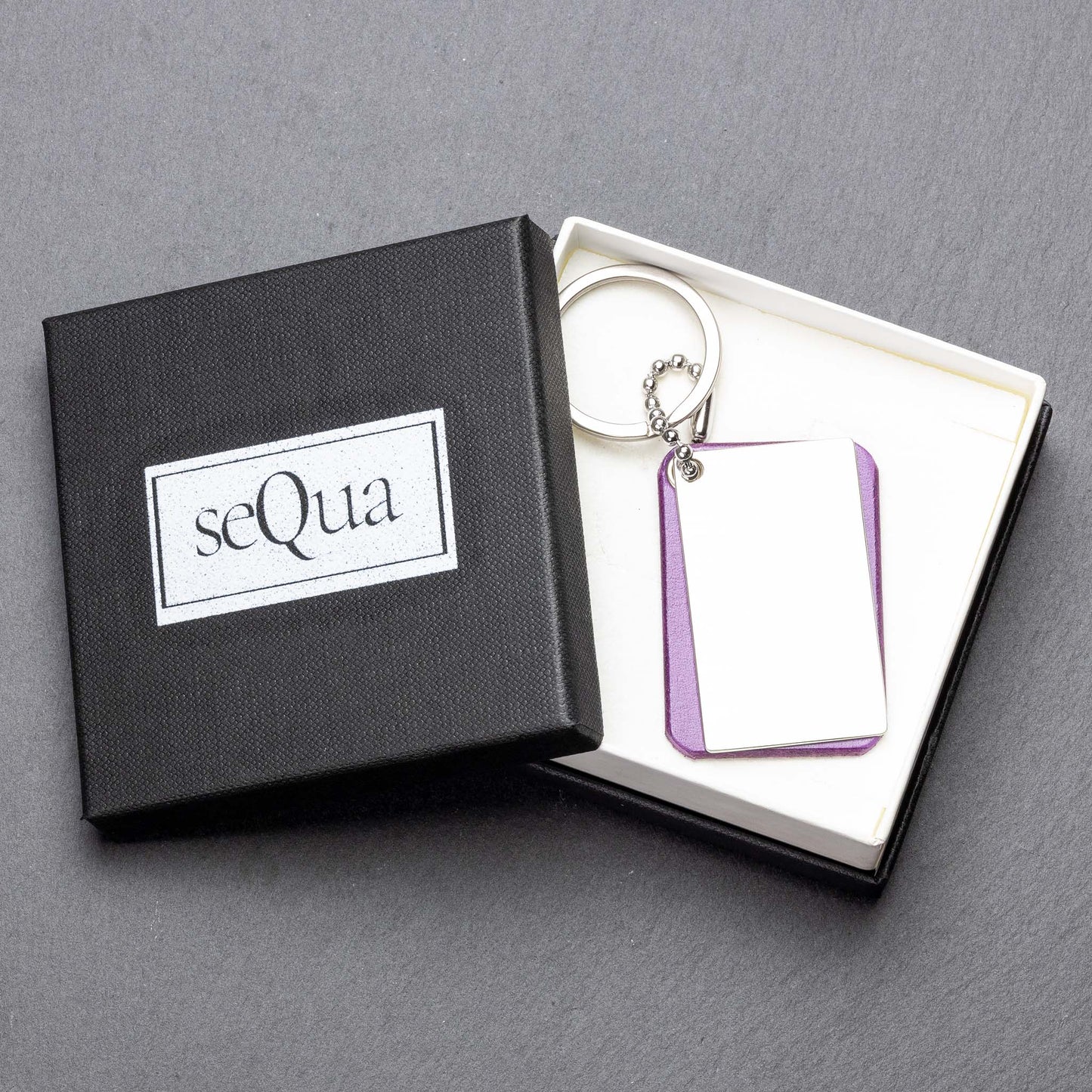 Premium Leather Keyring in Striking Viola - seQua.Shop