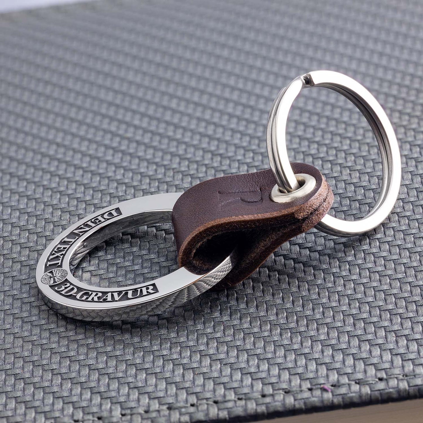 Tree of Life Keychain with Engraving - seQua.Shop