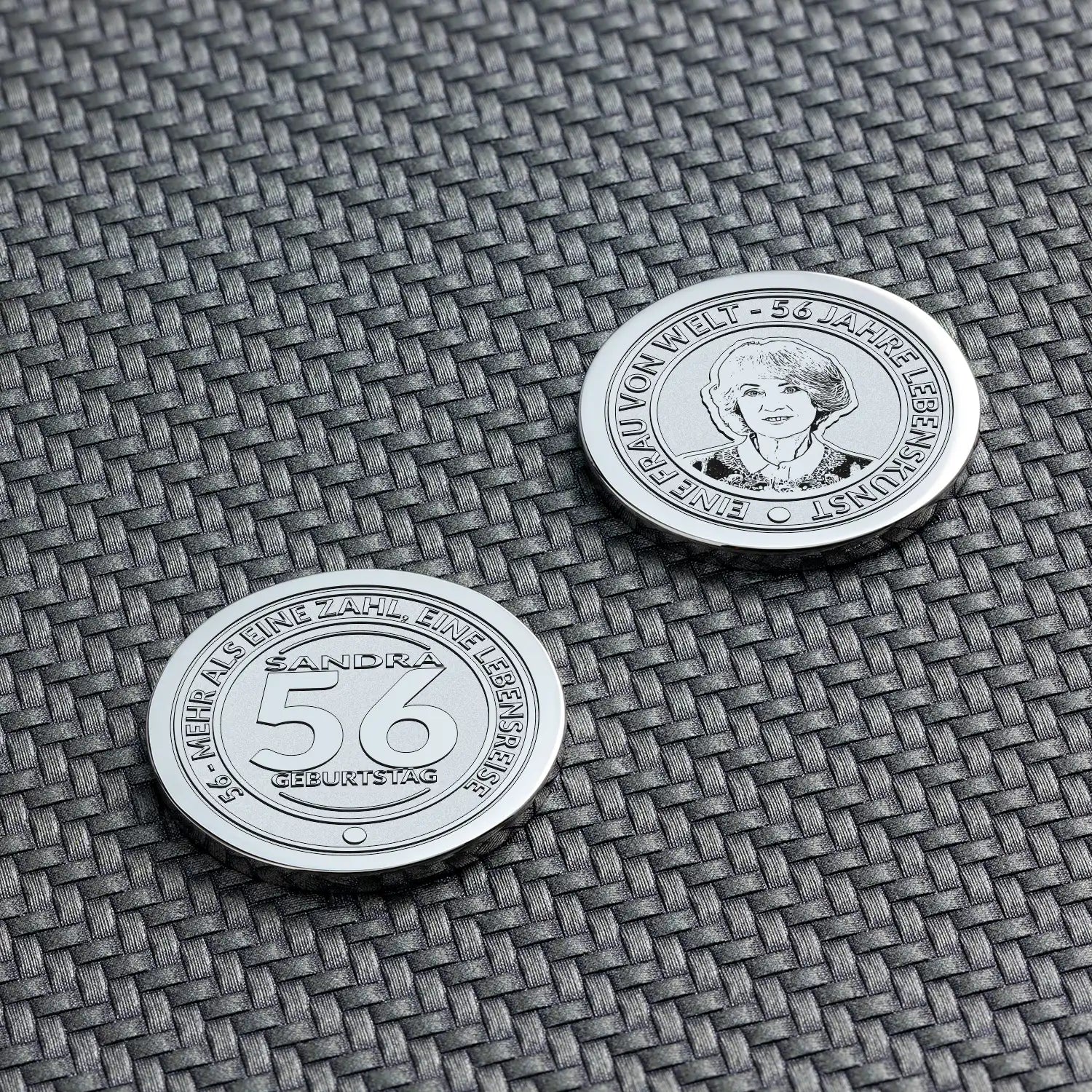 Warum eine personalisierte Münze das beste Geschenk zum 56. ist