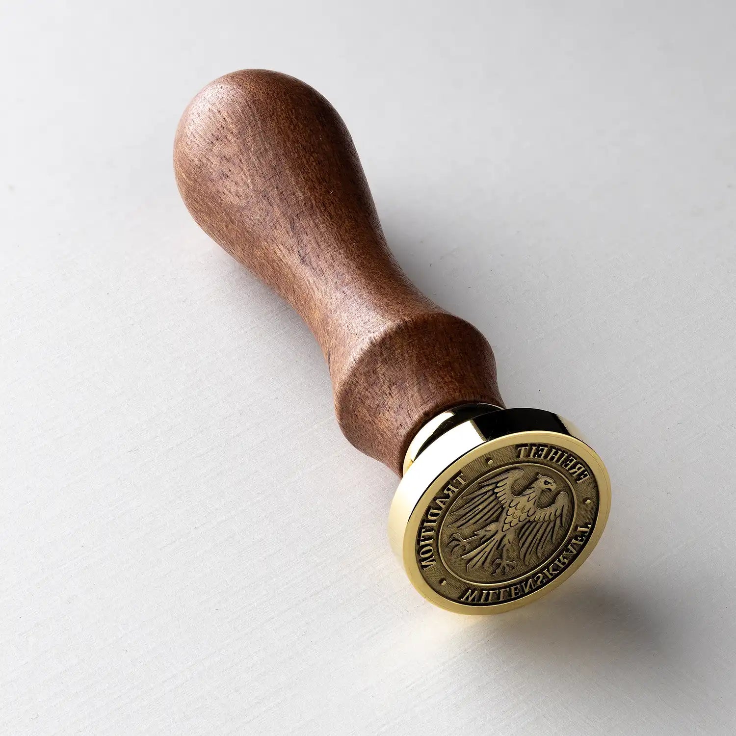 Siegelstempel personalisiert mit Adler Gravur und Rosenholzgriff