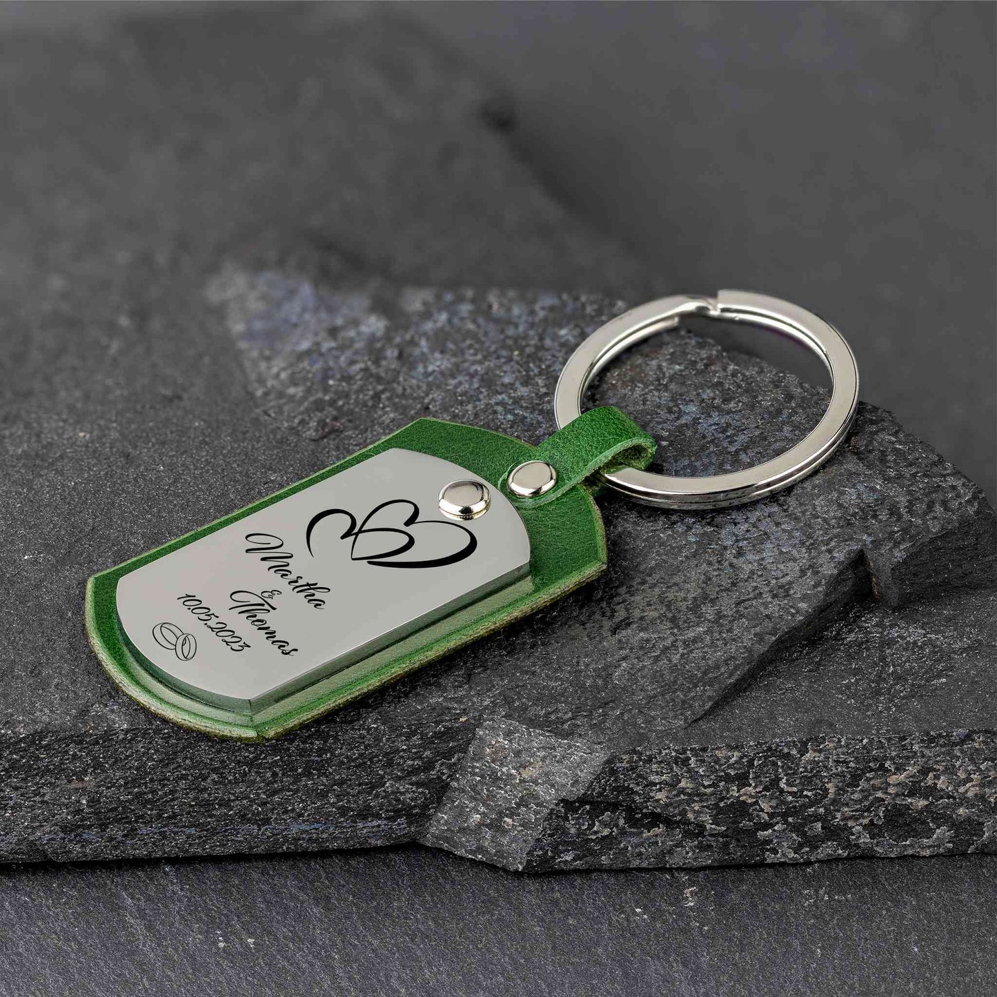 Custom Leather Keychain - Embrace the Joy of Personalization - seQua.Shop