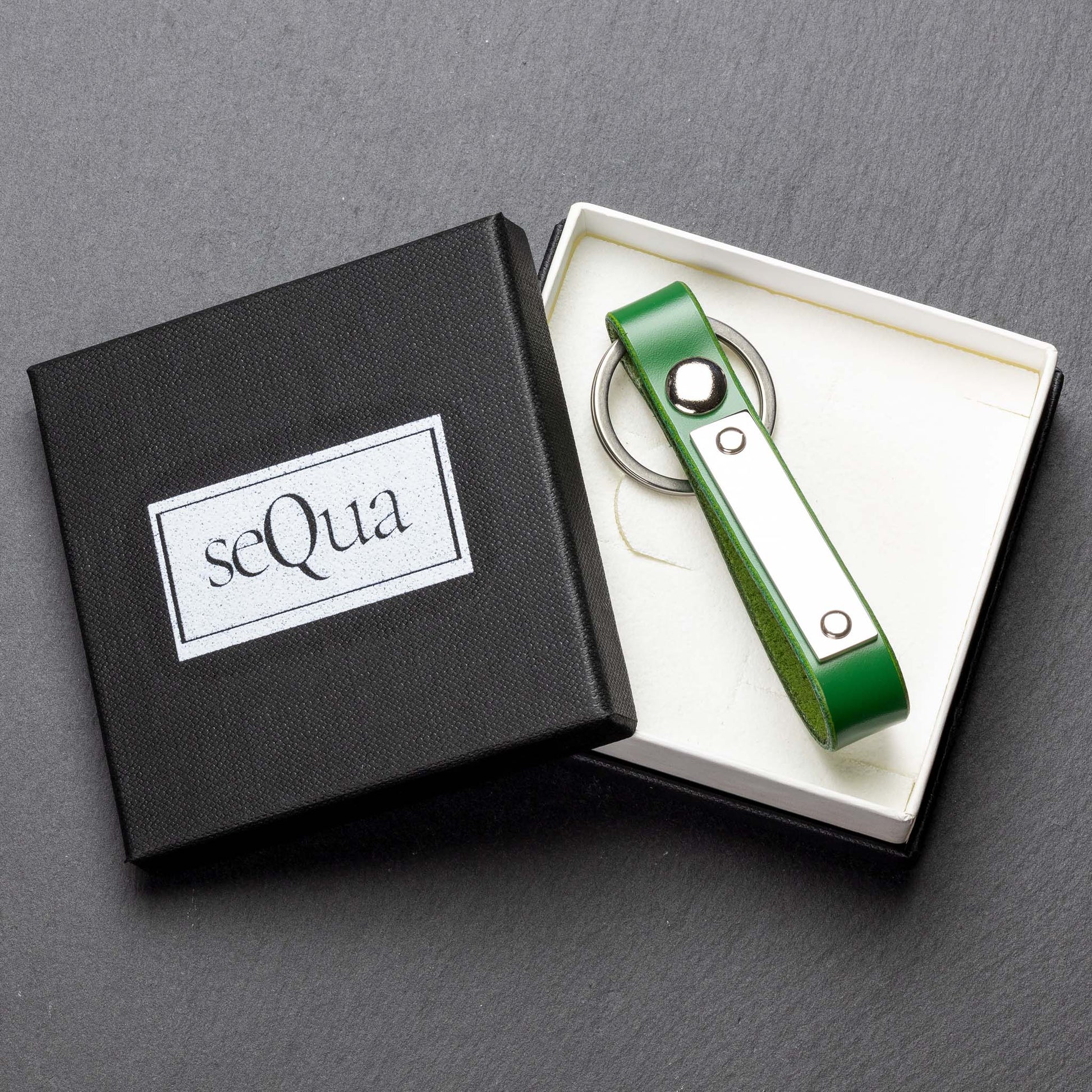 Juicy Green Leather Keyring – Customise Your Own! - seQua.Shop