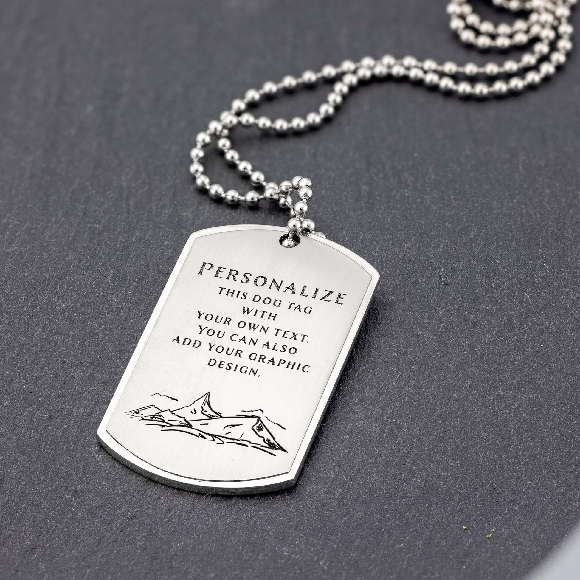 Ein personalisiertes Dogtag ist ein wunderbares Geschenk für jemanden, der Ihnen am Herzen liegt - seQua.Shop