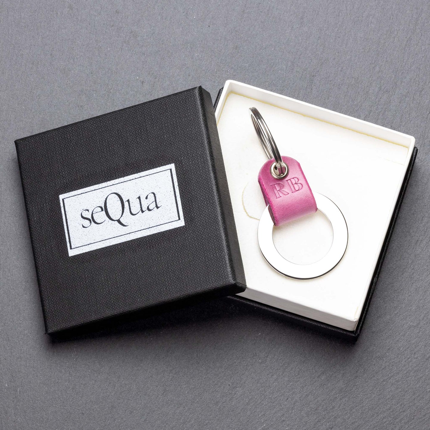 Pink Leather Keyring: Personalised Monogram Elegance - seQua.Shop