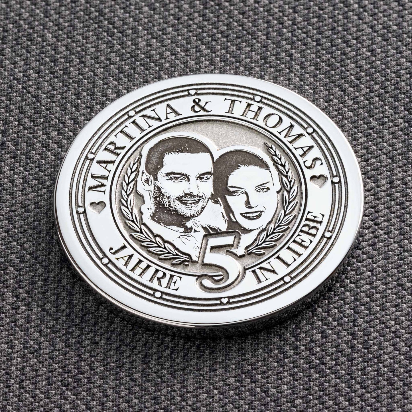 Unique 5 Year Wedding Anniversary Gift: Personalised Anniversary Coin - seQua.Shop