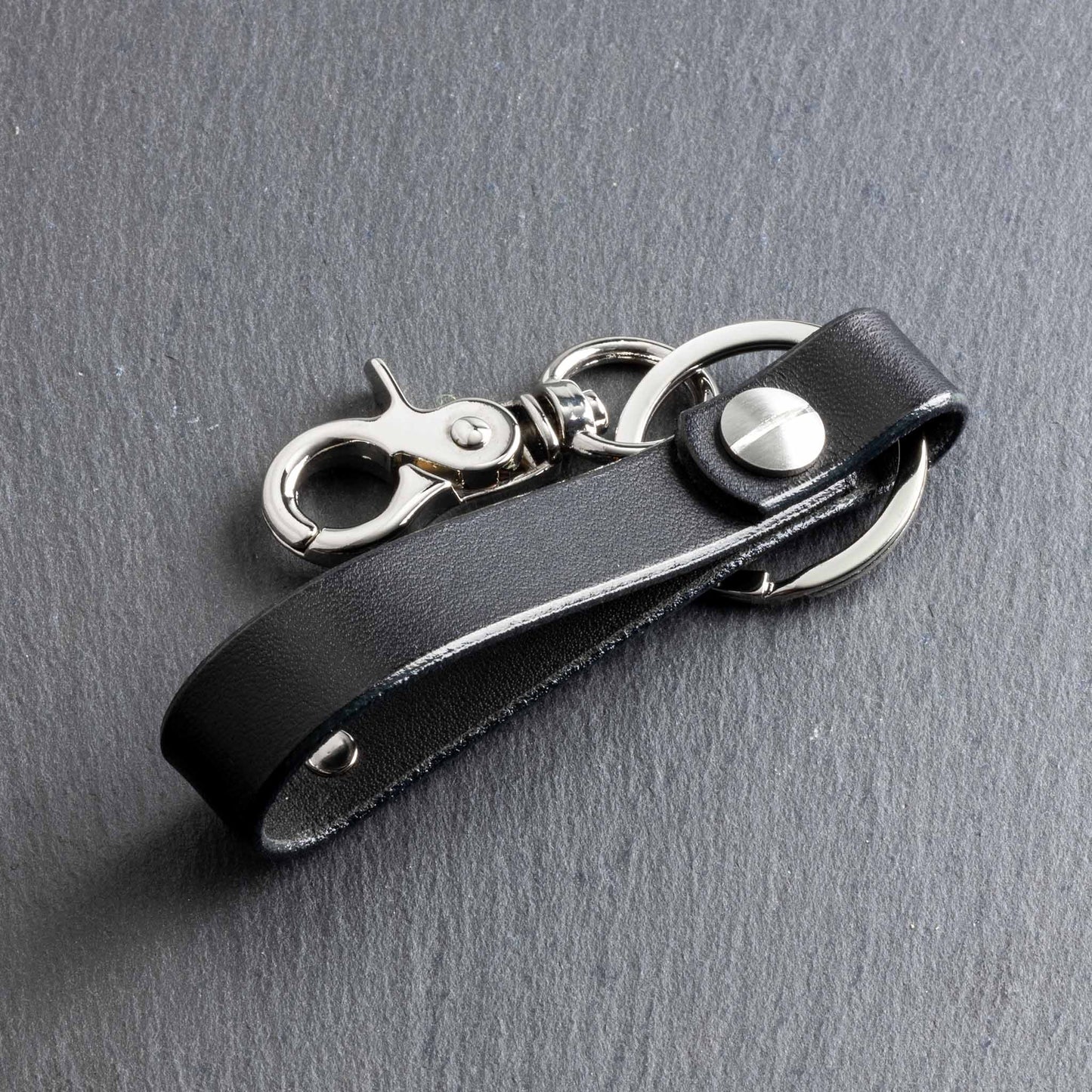 Unique Custom Keychain for Motorcycle Enthusiasts: Unleash Your Personal Touch - seQua.Shop