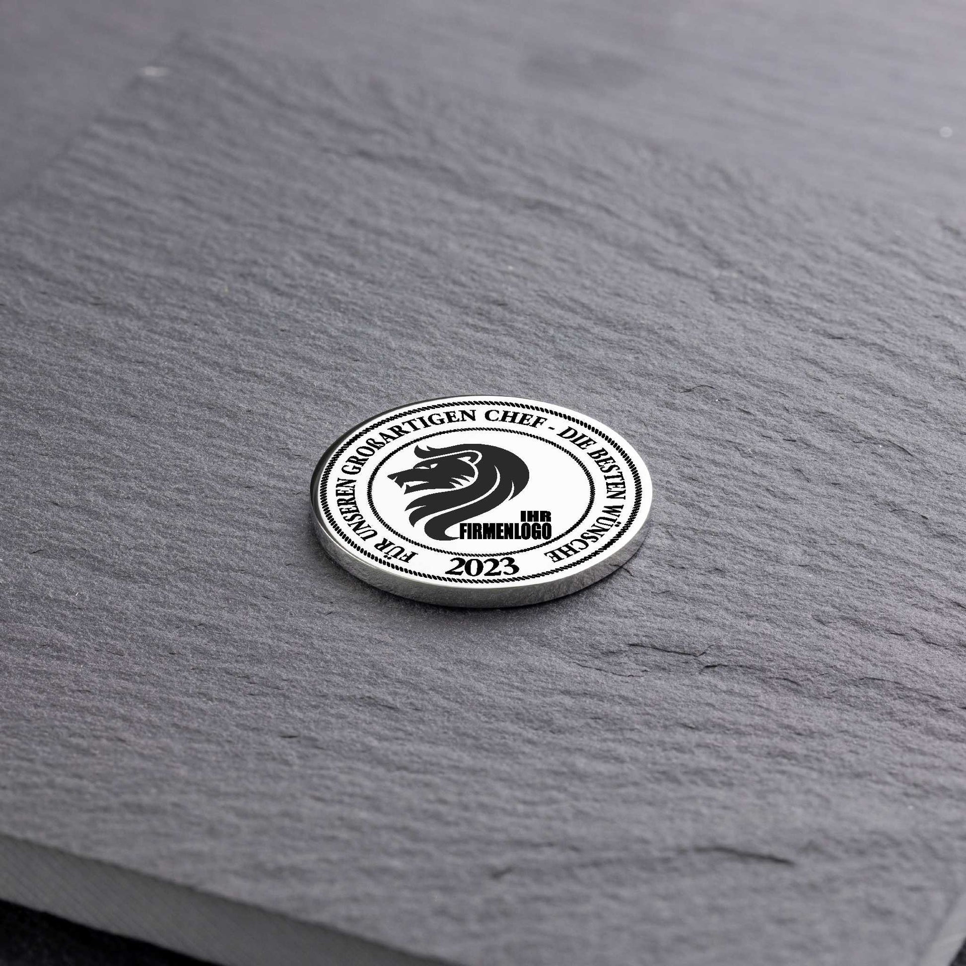 Unique Gift for Boss: Commemorative Coin - seQua.Shop